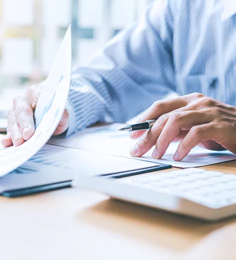 保険・補助金事業の現場で